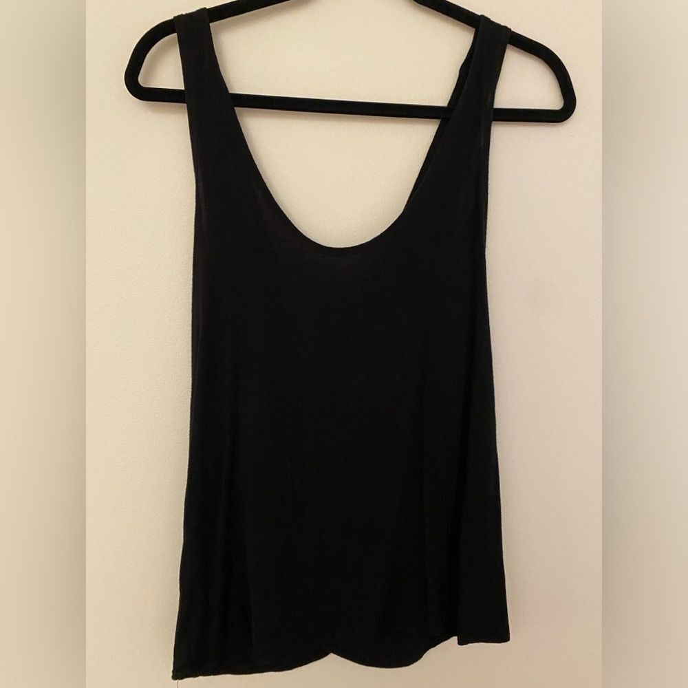 Feel the Piece Black Scoop Neck Wrap Back Low Cut Tank Top Women’s Sz M/L